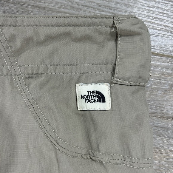 The North Face Women's Size 6 Horizon Shorts Taupe Hiking Nylon Cargo Pocket - Picture 5 of 15